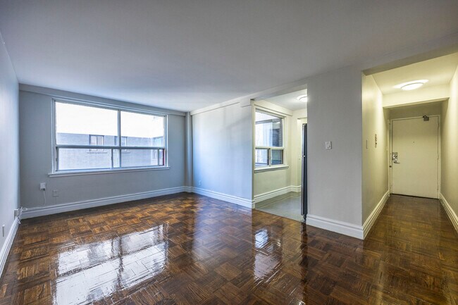 Photo du bâtiment - Ava Manor