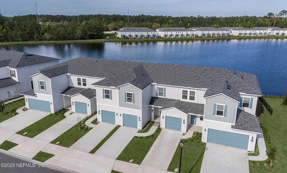 Foto principal - 10654 Towns Wy