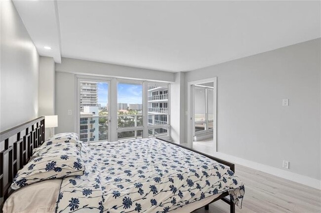 Foto del edificio - 4100 Galt Ocean Dr