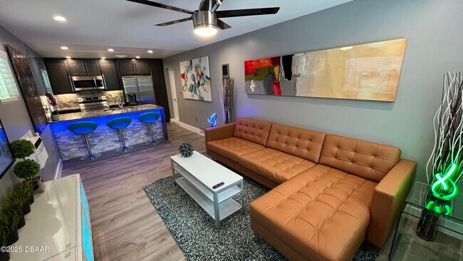 Foto del edificio - 236 N Keech St