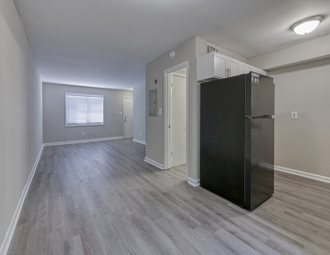 Maple Lakes Townhome Apartments 4241 Hendrix Dr Forest Park, GA