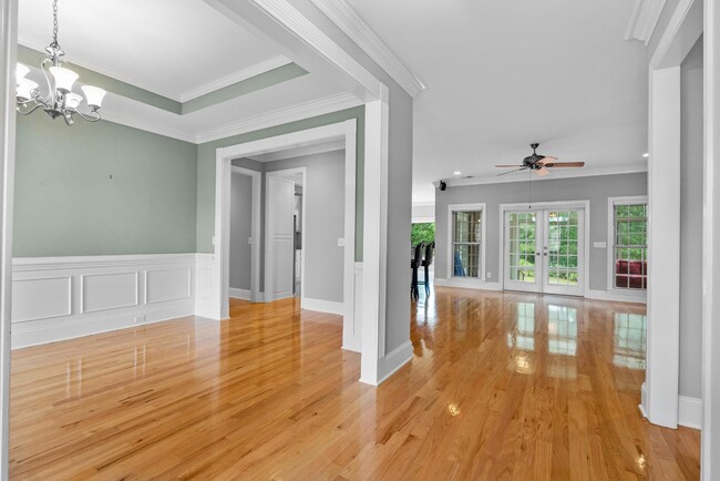 Building Photo - 519 Wild Hickory Ln
