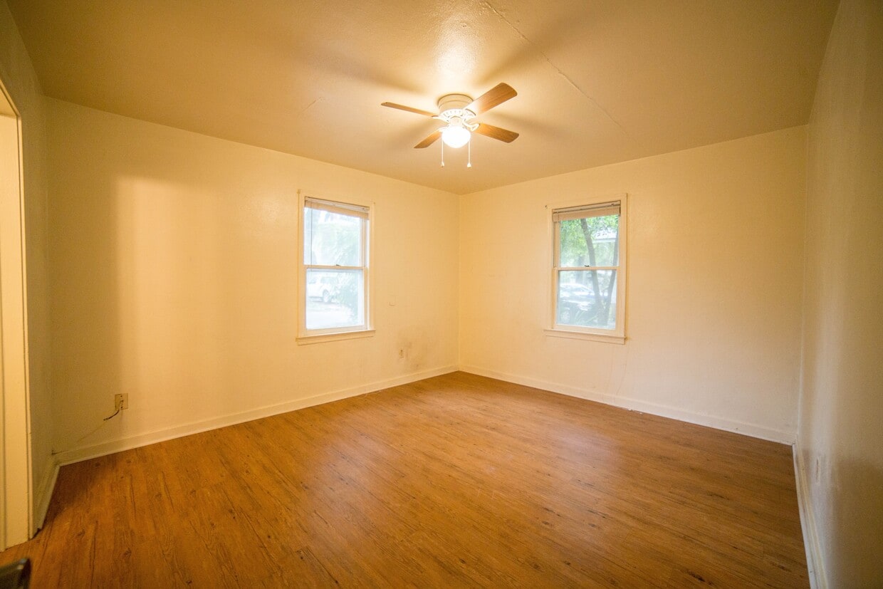 Photo - 602 NW 13th Terrace (Gainesville, FL)