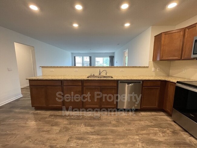 Building Photo - 12613 Watts Dr