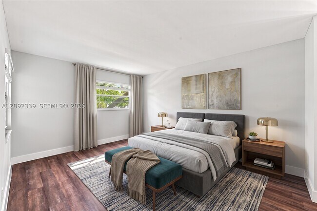 Foto del edificio - 1400 SW 124th Terrace