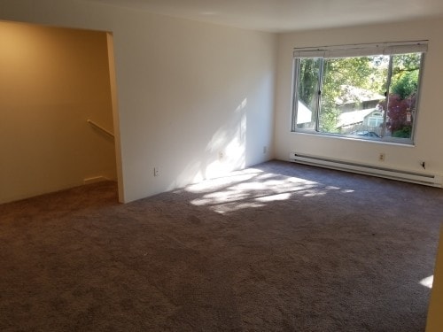Building Photo - Lago Apartments at Leschi - 2 bedrooms