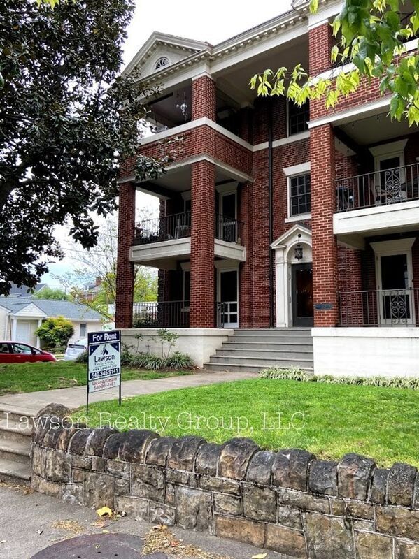 Foto del edificio - 1119 2nd St SW