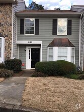 Building Photo - 2125 Fairways Ct