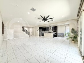 Building Photo - 251 E Wisteria Dr