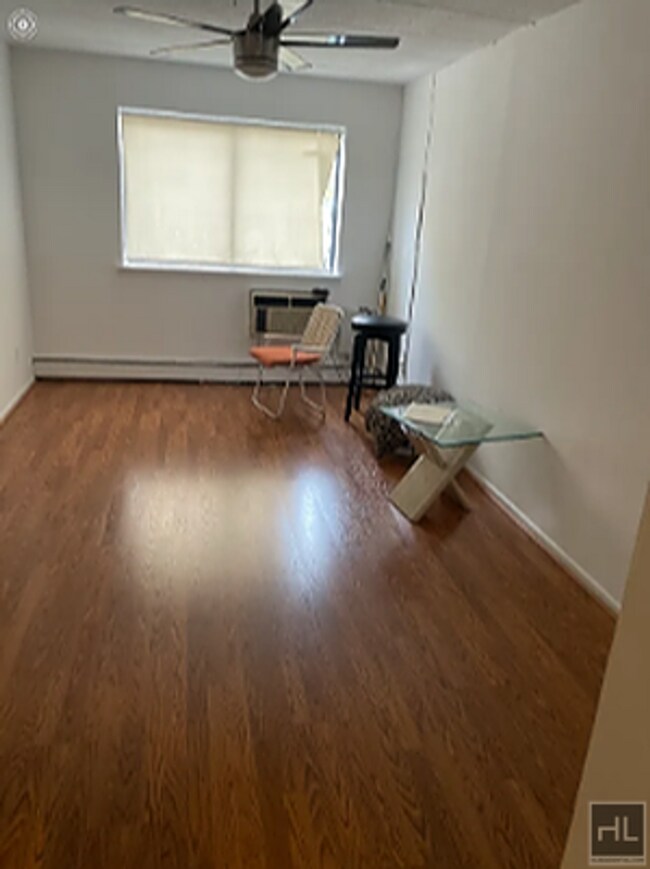 Building Photo - THIERIOT AVENUE