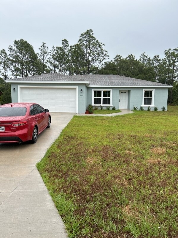 Primary Photo - 6691 N Waycross Way