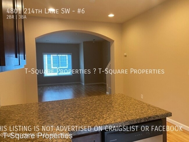 Building Photo - 2 br, 2.5 bath House - 4801 214th Lane SW #6