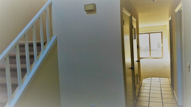 Foto del edificio - 4 Cinnamon Dr