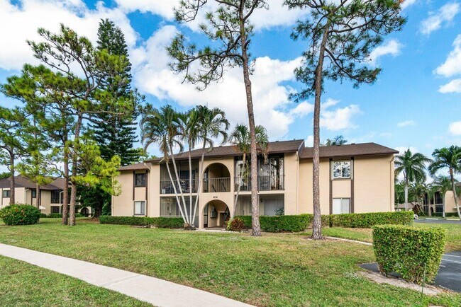 Foto del edificio - 414 Pine Glen Ln