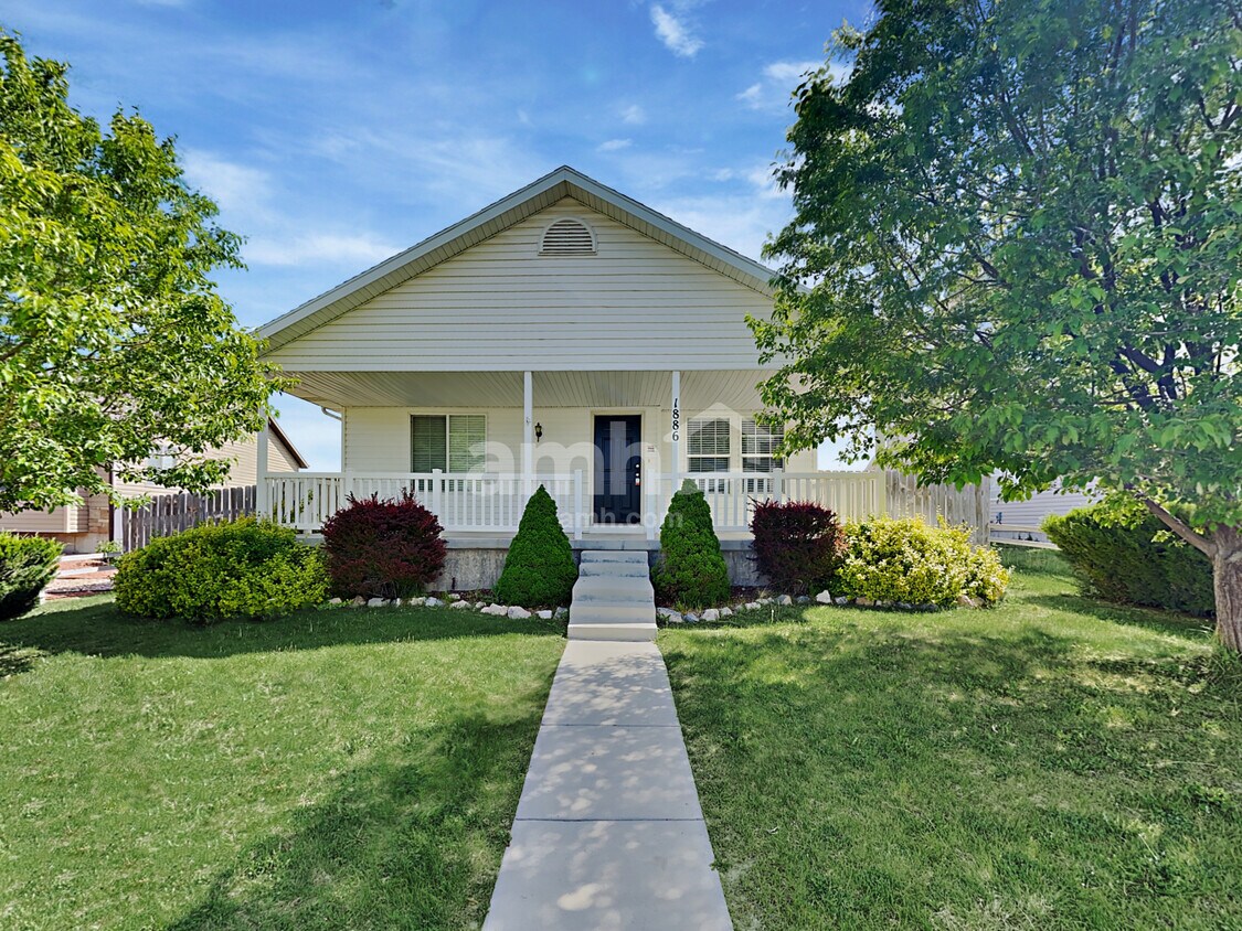 Foto principal - 1886 Juniper Dr