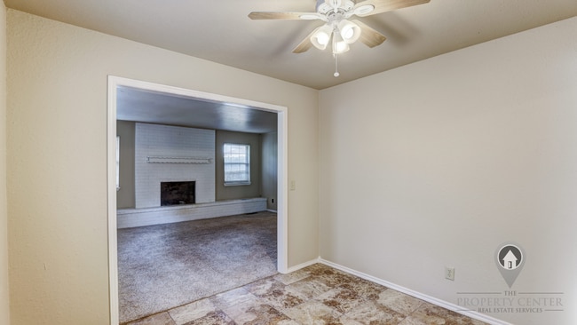 Foto del edificio - 7507 Knight Lake Dr