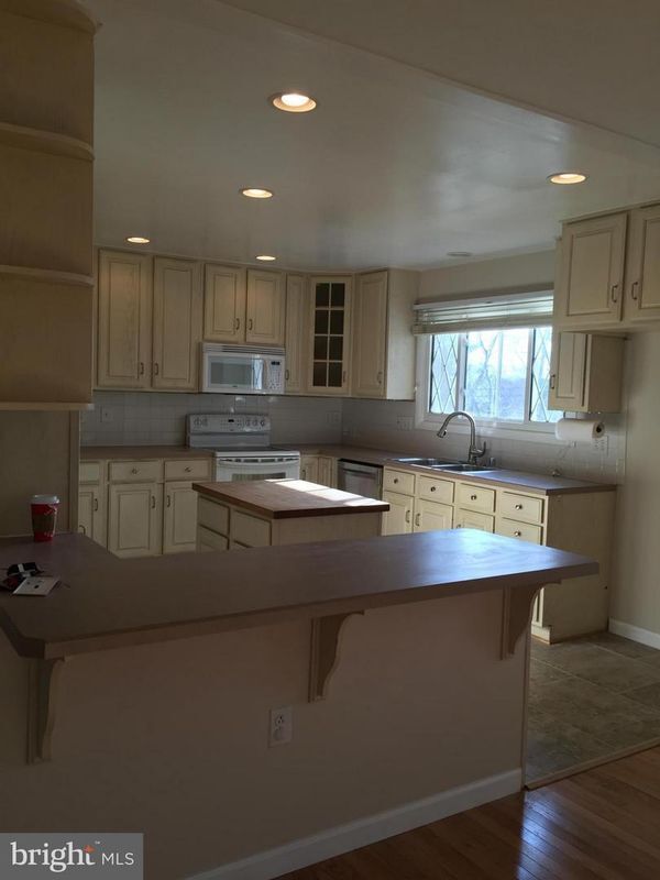 Foto del edificio - 9221 W Stayman Dr