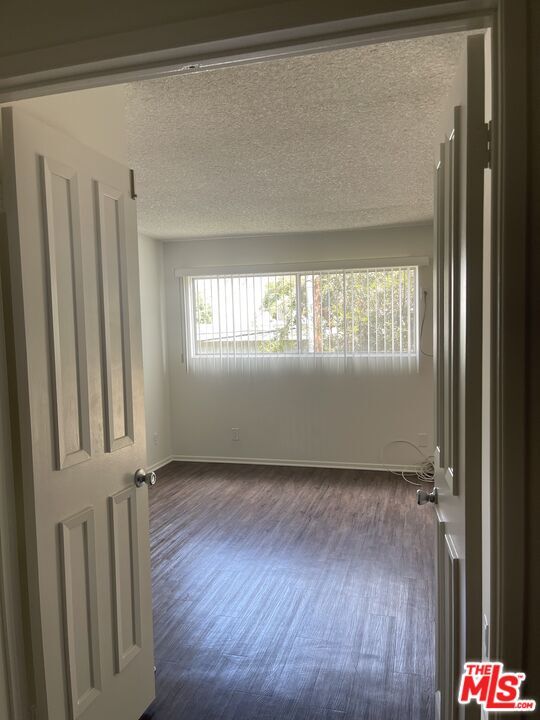 Building Photo - 1820 S Bentley Ave