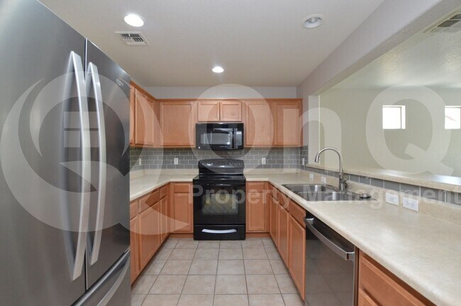 Foto del edificio - 5750 S Ladyslipper Pl