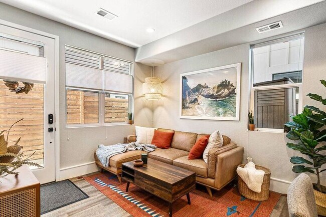 Building Photo - 5105 W 38th Ave