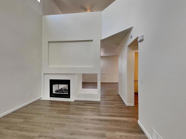 Building Photo - 7212 McEwan St