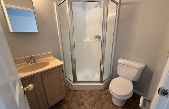 Foto del edificio - 3227 Bishop St