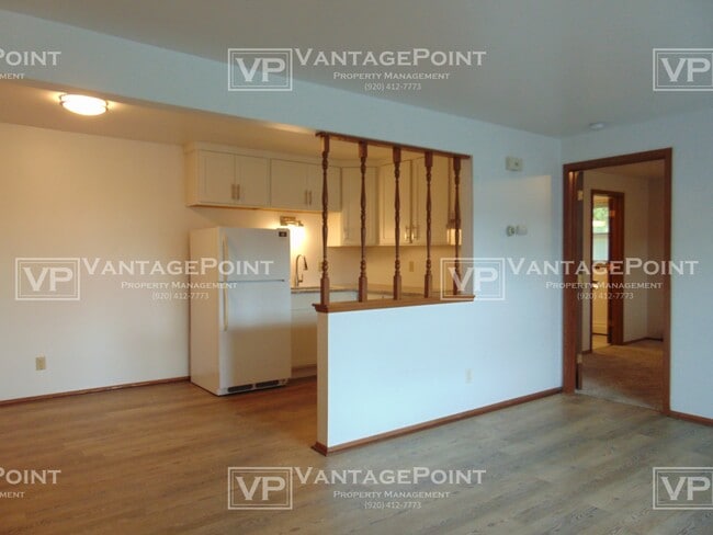 Building Photo - 2176 Carstensen Ln