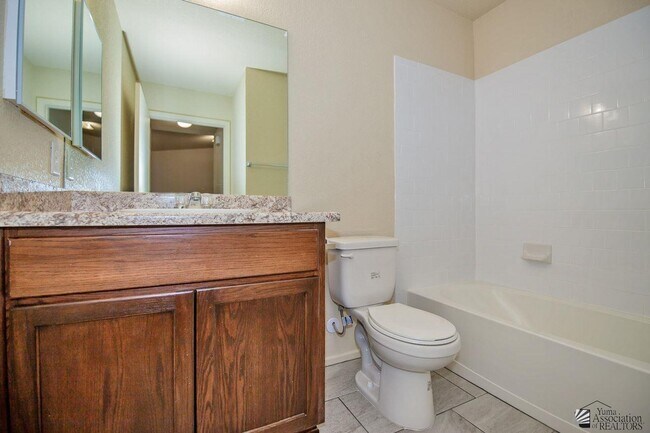 Foto del edificio - 7387 E 39th St