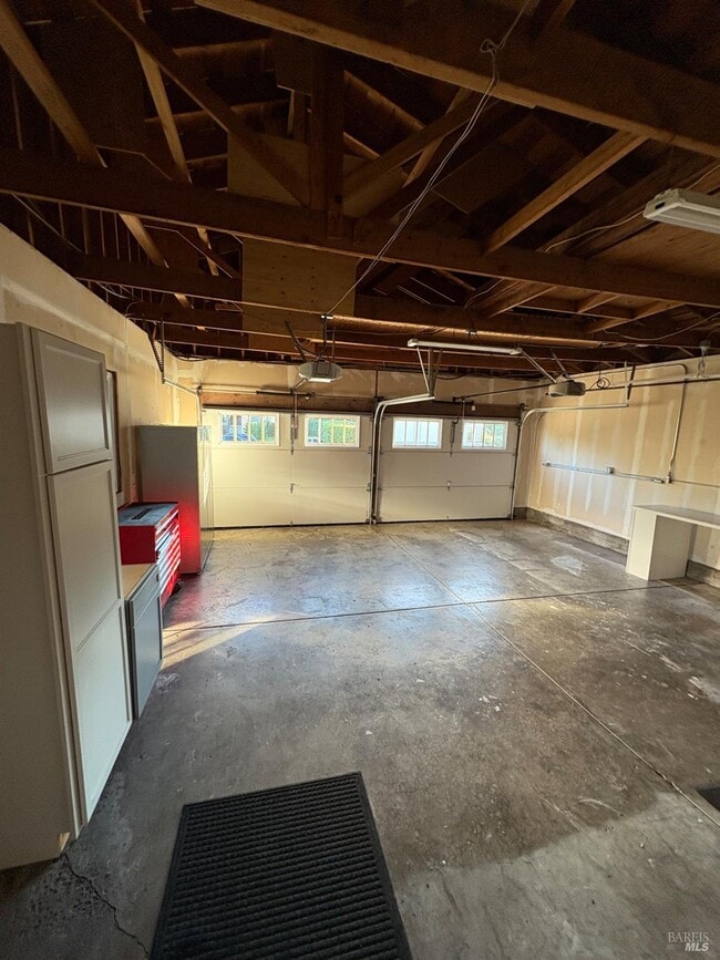 Building Photo - 5705 Davis Cir