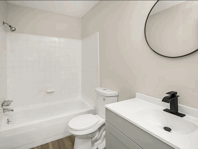 Foto del edificio - 12960 Nicollet Ave