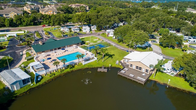 Aerial Photo - Lakeland RV Resort