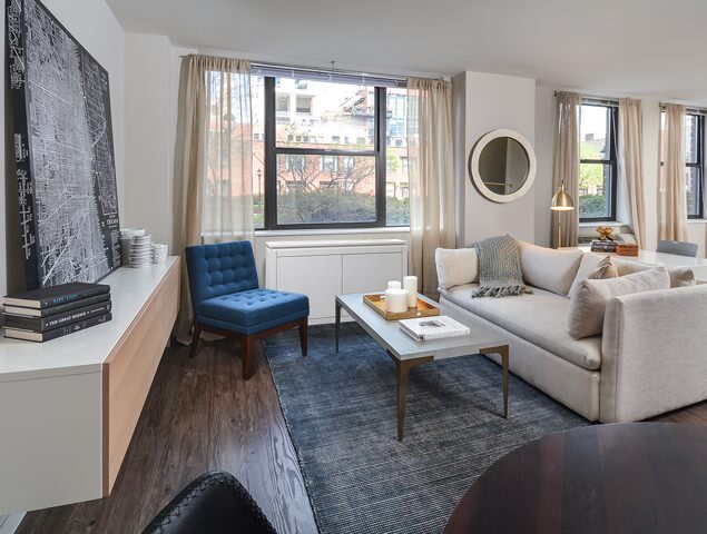 Foto del edificio - 360 W Illinois St