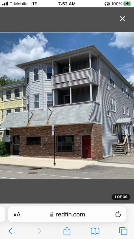 Building Photo - 125 Hamilton St