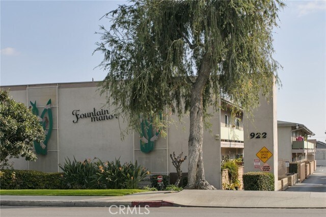 Foto principal - 922 W Duarte Rd
