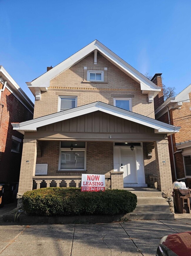 Building Photo - 1808 Holman St