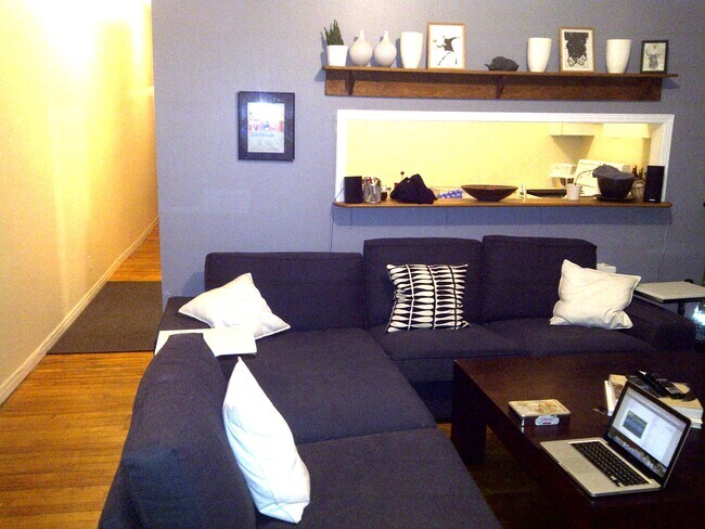 Photo du bâtiment - 215 St. Andrew St