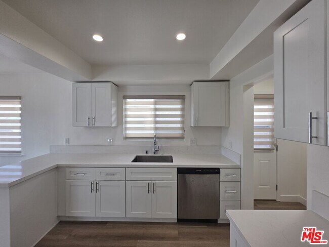 Foto del edificio - 11506 Truro Ave