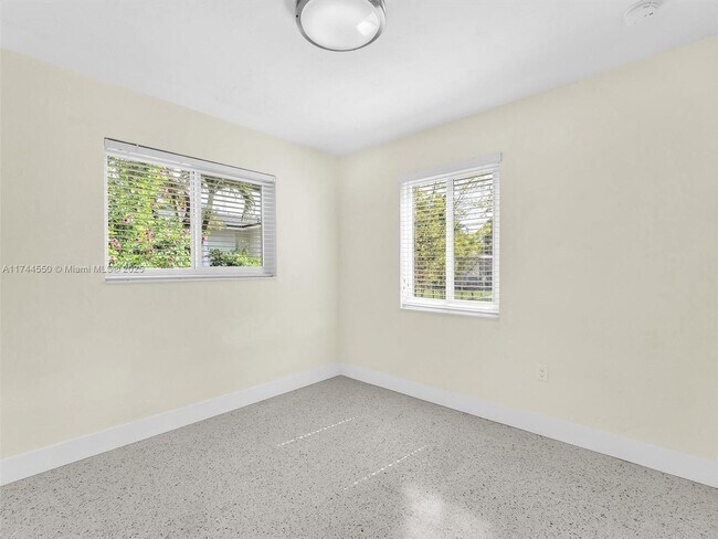 Foto del edificio - 6520 SW 63rd Ct