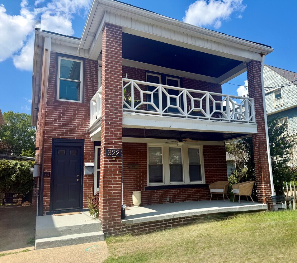 Foto principal - 322 S Lang Ave