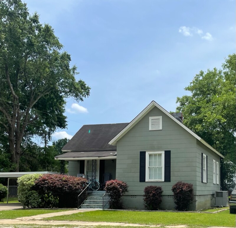 143 Alabama Ave, Sylacauga, AL 35150 House Rental in Sylacauga, AL