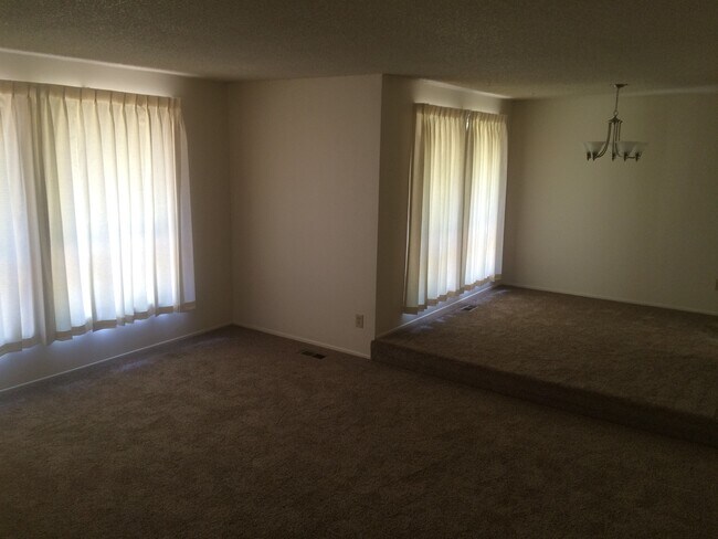 Foto del edificio - Single Level Home on Greenway Park