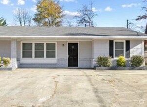 Building Photo - 412 Homestead Dr