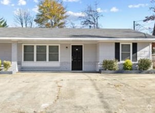 Building Photo - 412 Homestead Dr