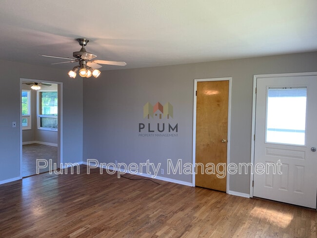 Building Photo - Lease Pending | 2318 South 10th Street West