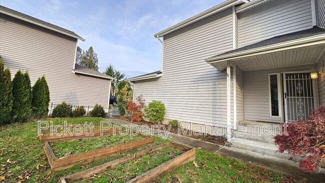 Foto del edificio - 4301 Cobblestone Ln NE