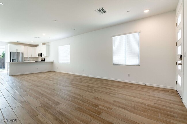 Building Photo - 291 Fletcher Fls St