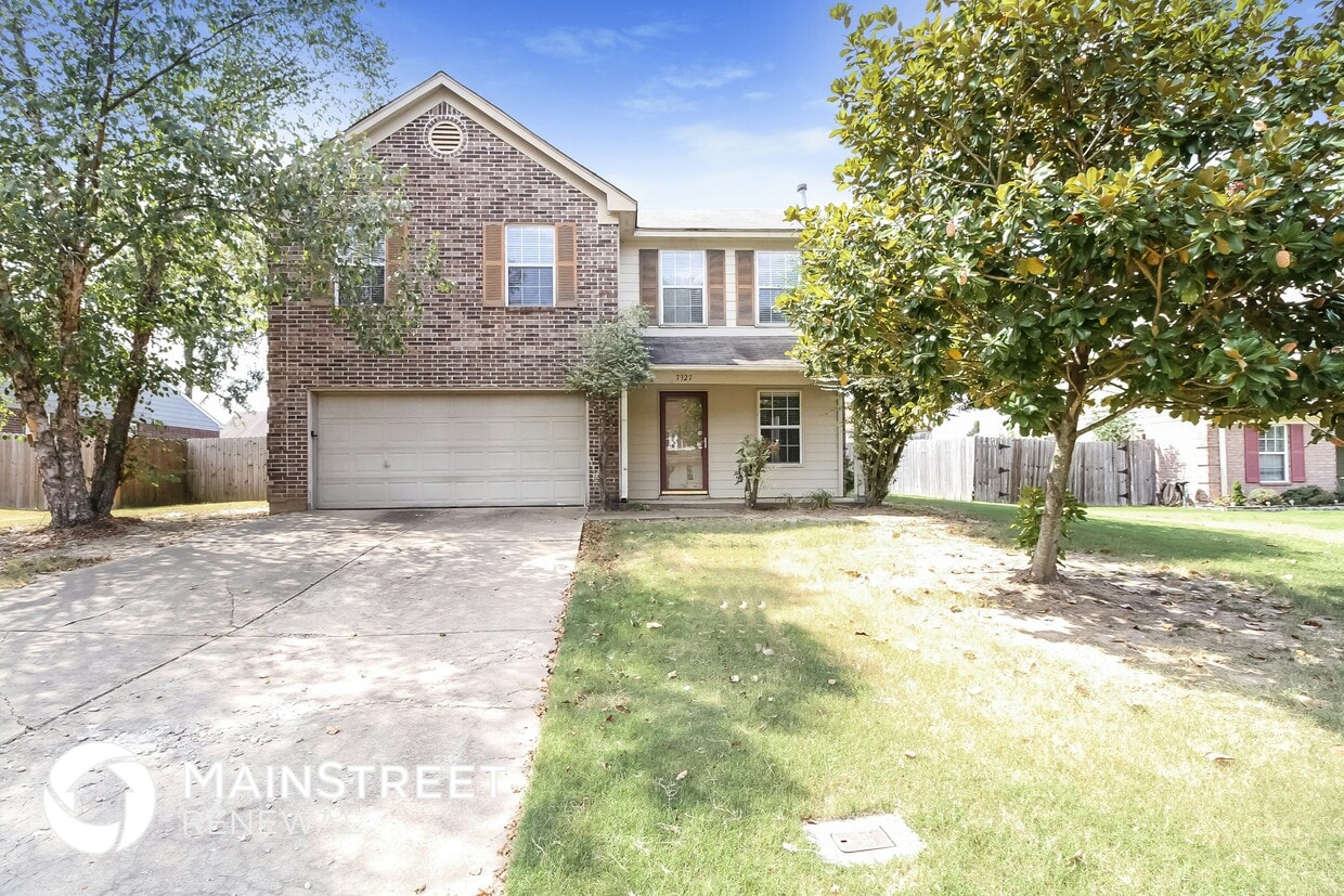 Foto principal - 7327 Fox Creek Dr