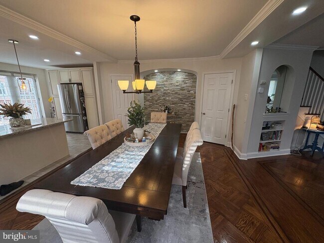 Foto del edificio - 1334 Yerkes St