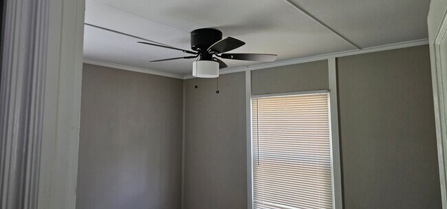 Foto del edificio - COMING SOON! Beautiful 3 Bedroom Home in S...