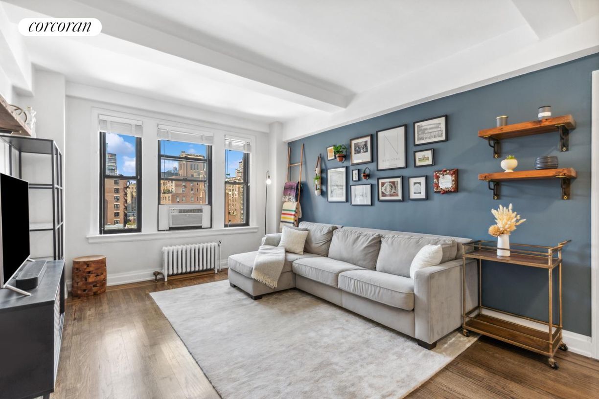 Foto principal - 121 W 72nd St